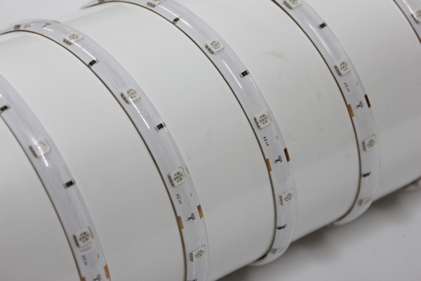 NEW FLEX-SDP5150B-Y IP65 белая основа (Желтая) фото 4