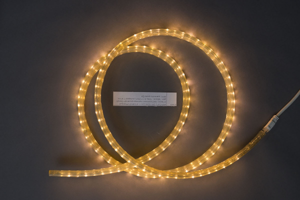 LED-CUFL-3W-100M-220V-1.67CM-W1 LED дюралайт чейзинг, белый(розовый оттенок), 11*20мм кратность 2м фото 1