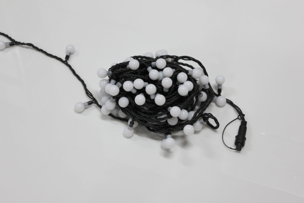 LED-PLR-100-15M-25MM-240V-R/BL-W/O LED гирлянда 15м, 240V, IP65, красные LED/Матовый Шарик 2,5см фото 3