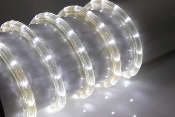 LED-DL-2W-240V-90M-W 1 N (№ 8) Светодиодная гирлянда дюралайт, фиксинг, белый, D13мм, 36LED/метр, IP фото 1