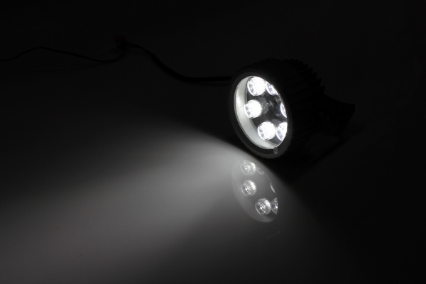 G-DT106-34-R 12V LED прожек., 6 LED CREE/1W, 12V красный фото 1
