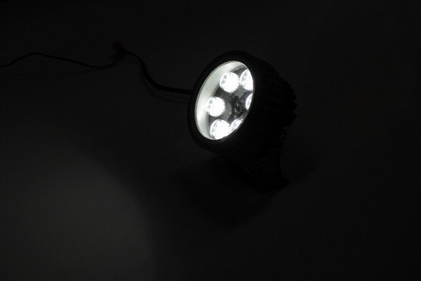 G-DT106-34-R 12V LED прожек., 6 LED CREE/1W, 12V красный фото 2