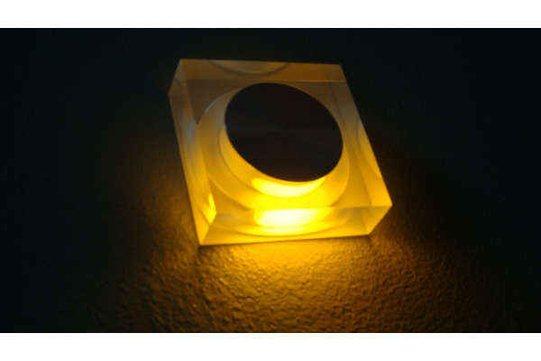 FL55SH-SP  YELLOW LED свет.квад, встр. в стену1*1W фото 1