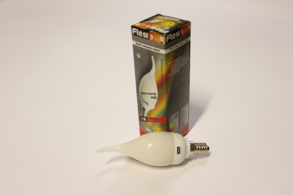 Flesi candle 9W FS E14 4100K 135*39 свеча на ветру фото 2