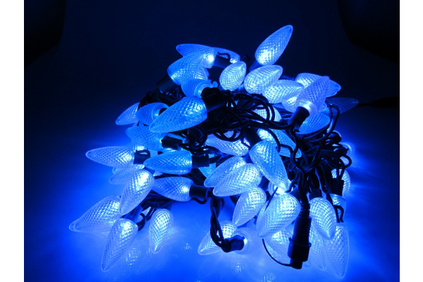 LED-PL-C9-8-G-220V-18-B Светодиодная гирлянда 20м 240V синие LED/насадка Шишки 5,6х2,6см. Neo-Neon фото 1