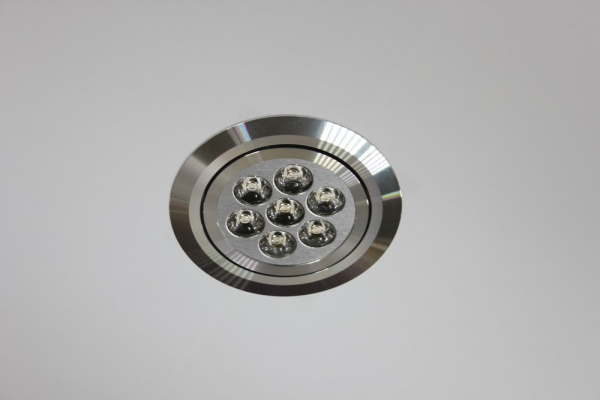 G-TH107-3100K,LEDсвет.встр.повор.круг 7LED CREE/1W фото 1