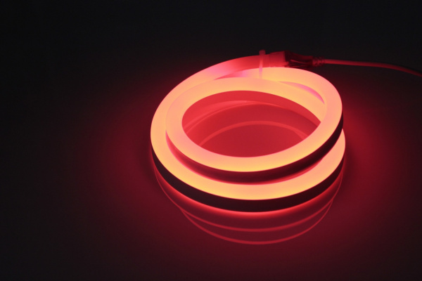 LM-220V-2835-120P-big size-R Световая гирлянда Гибкий неон LED NEON FLEX красный, 12х25мм.(ШИРОКИЙ) фото 1