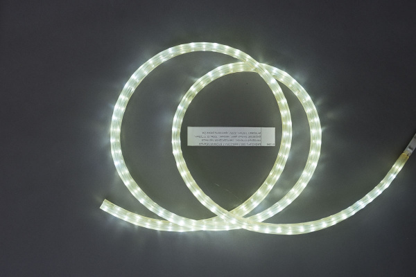 LED-CUFL-3W-100M-220V-1.67CM-W3 LED дюралайт чейзинг, белый холодный, 11*20мм кратность 2м Neo-Neon фото 1