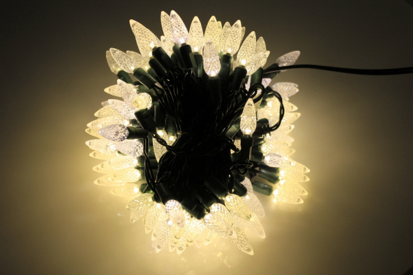 LED-PL-C6-4-140-240V-WW-CP Светодиодная гирлянда 14м, 240V белые теплые LED/насадка Ягодка 3,5х1,5см фото 1