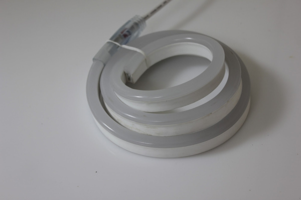 LM-220V-2835-120P-W  Световая гирлянда Гибкий неон LED NEON FLEX белый, 8х18мм.  фото 2